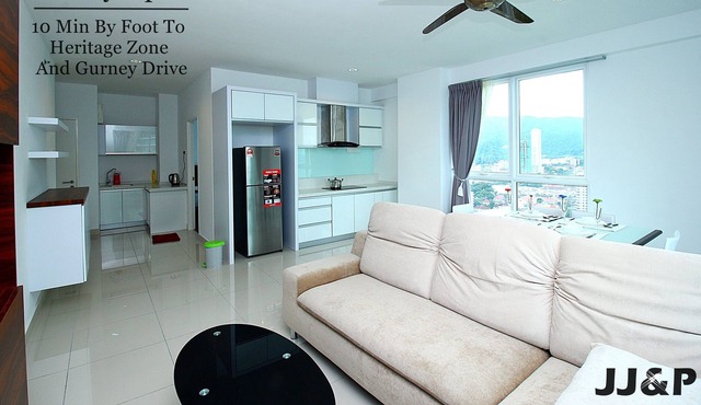 Wake Up To Beautiful Penang Day Seaview