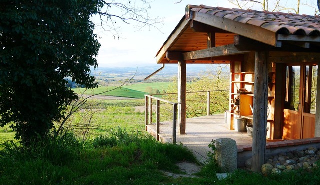 Wake up to stunning views of the Pyrenees from our cosy glamping forge.
