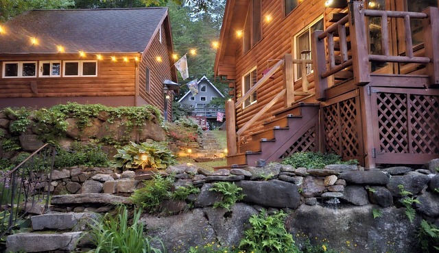 “Wake up to lake views, spend your days on the water, unwind by the fire.”