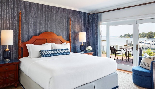 Wake up to Waterfront Views + Private Balcony for Relaxation |Marina & Courtyard