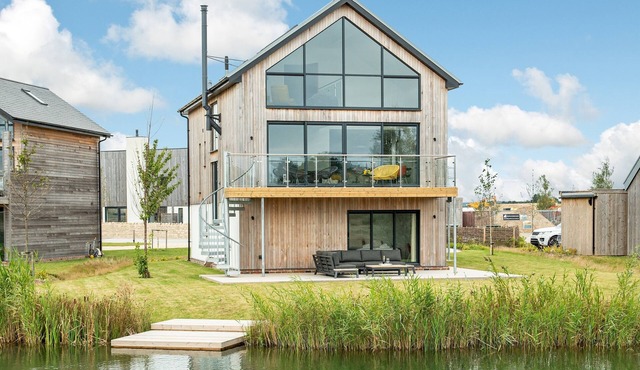 Wakeling Island 11 (WI11), Silverlake, Dorset