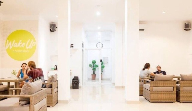 Wakeup Homestay - Hostel