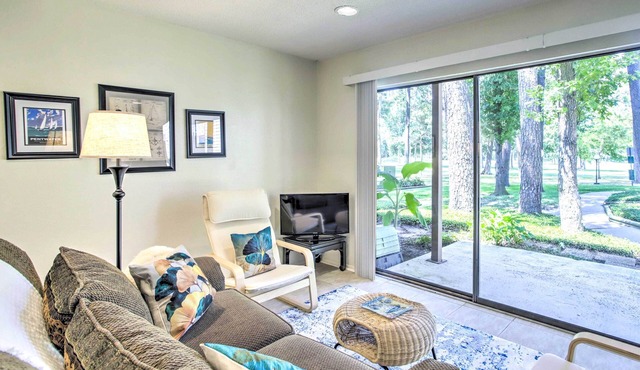 Walden Golf Course Condo Near Lake Conroe!