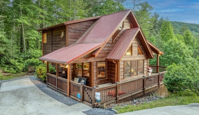 Waldhaus - View, pet friendly, hot tub, fire pit