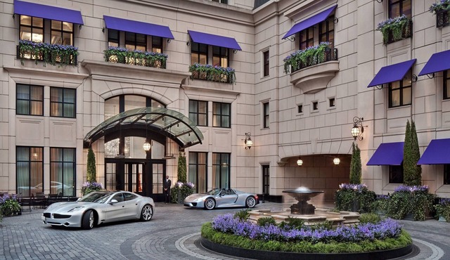 Waldorf Astoria Chicago