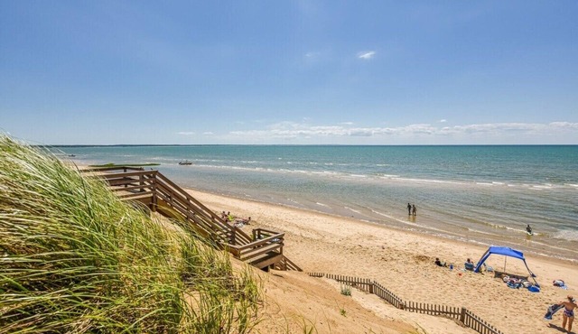 Walk 1/4 Mile to Private Beach!