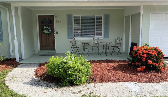 Walk historic downtownMount Dora - Serenity Cottage