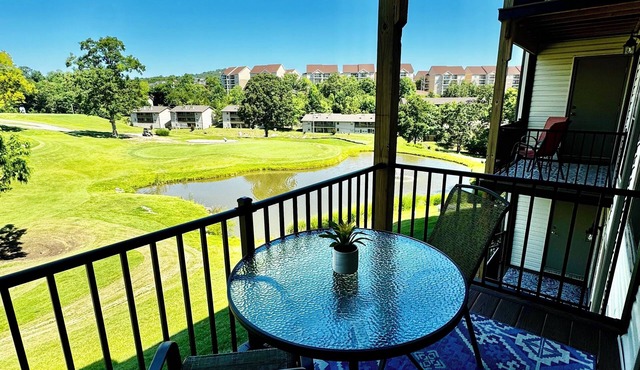 Walk-In Branson Condo - Golf & Water Views - Resort Amenities - Prime Location
