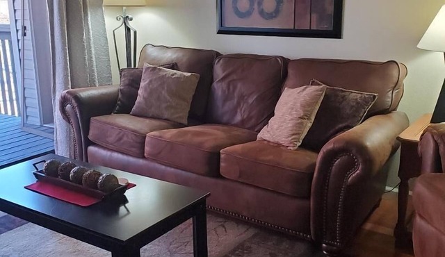 Walk-In Shower/Kings/CLEAN/Indoor&Outdoor Pools/Golf course view 10thFairway