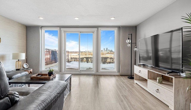 Walk-Out with City Views 2BR + Parking