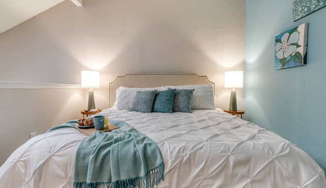 Walk Stadiums✶2 Car Parking✶King Bed✶WiFi✶4K TVs #44