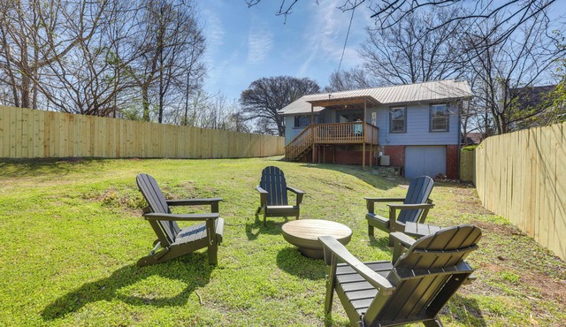 Walk to Amphitheater & Stadium: Home w/Deck!