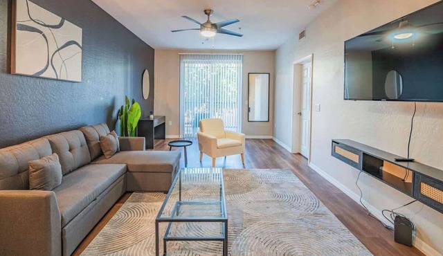 Walk to ASU & Brewery | Gym, Pool, W/D & Parking