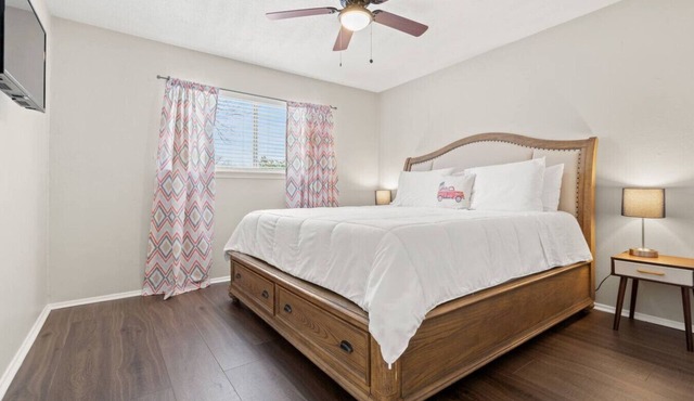 Walk to AT&T Stadium – Cozy & Clean 1BR Retreat