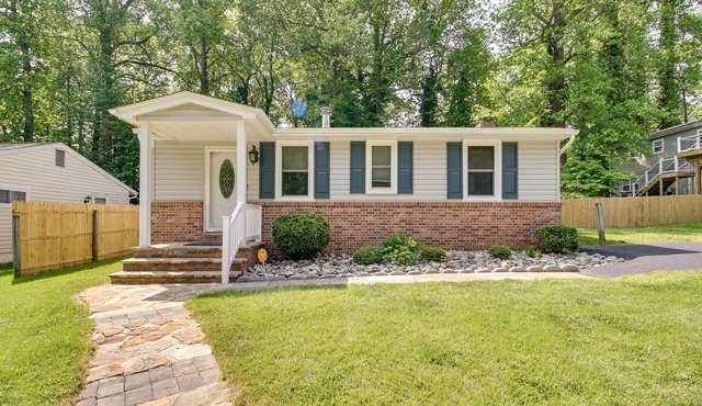 Walk to Beach: Charming Maryland Home w/Yard!