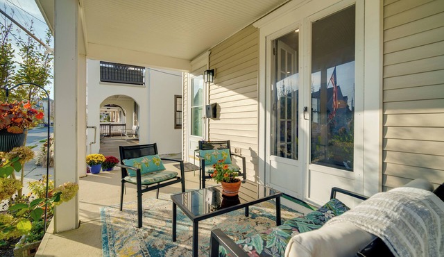 Walk to Beach: Dog-Friendly Ventnor City Retreat!