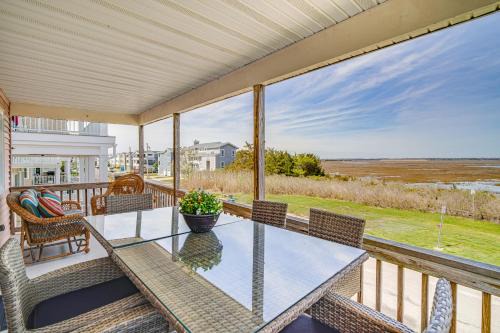 Walk to Beach Ocean City Home with Deck and Views!