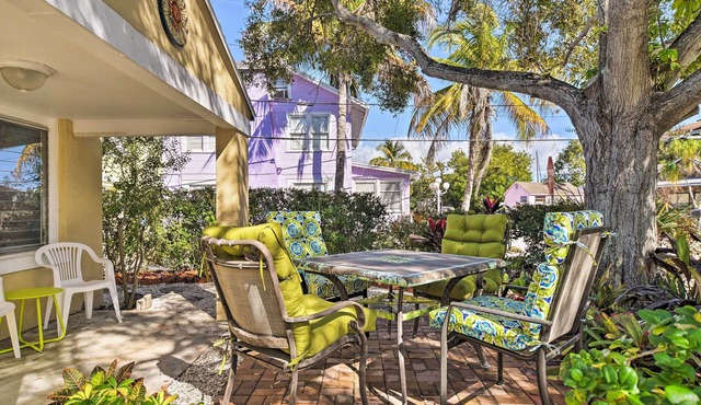 Walk to Beach: Pet-Friendly Treasure Island Home