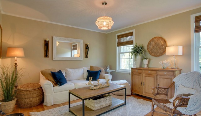 Walk to Beach: Spacious Cape Cod Abode w/Deck!