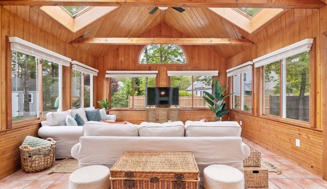 Walk to Beach, Spacious Home and Private Backyard!