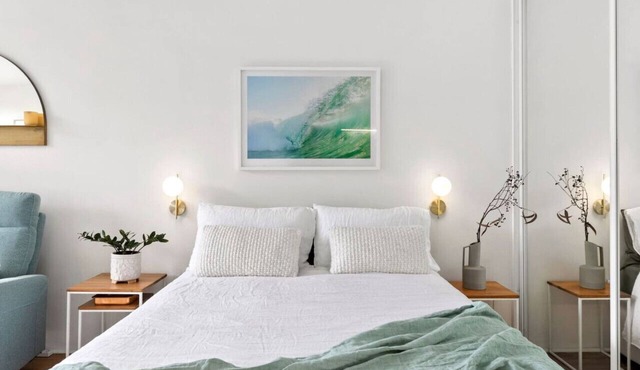 Walk to beach | Studio w/t pool