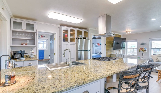 Walk to Beach! Updated Home w/Hot Tub & Deck