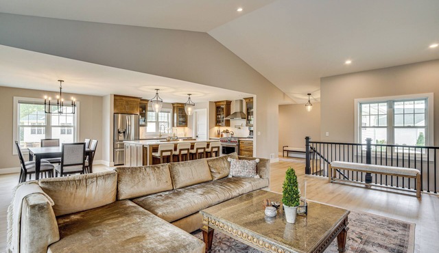 Walk to Beaches + Restaurants: Elkhart Lake Escape