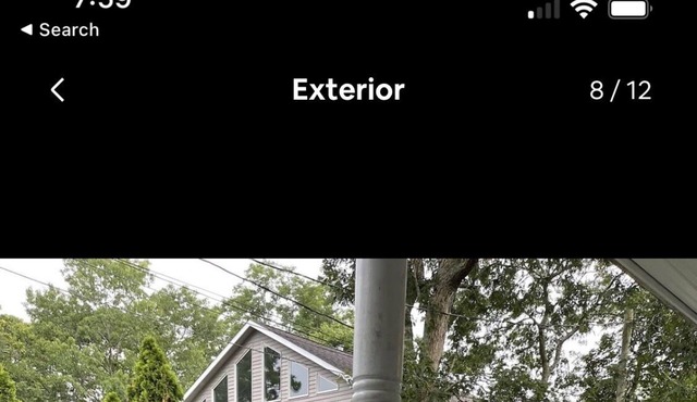 Walk to beautiful Westhampton Beach town restaurants and shops 2 room Suite.