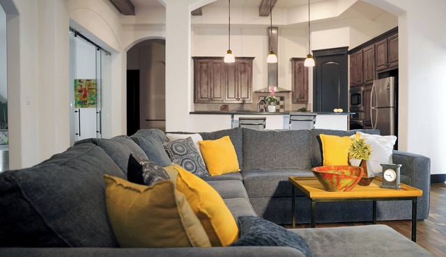 Walk to Boat Launch: Stylish Austin Gem