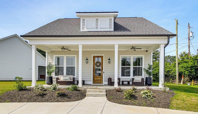 Walk to Boat Ramp: Lake Greenwood Getaway!