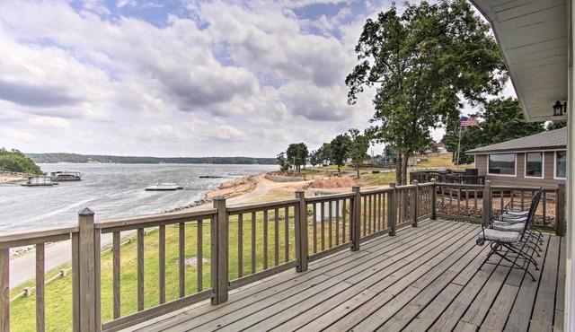 Walk to Boat Ramp! Lakefront Home with Deck in Afton