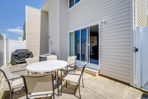 Walk to Brigantine Beach Condo with Furnished Patio