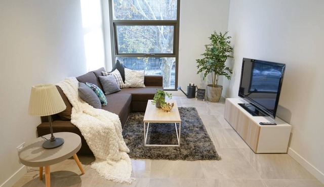 Walk To Darling Harbour 1 BED NEW APT Nsy188