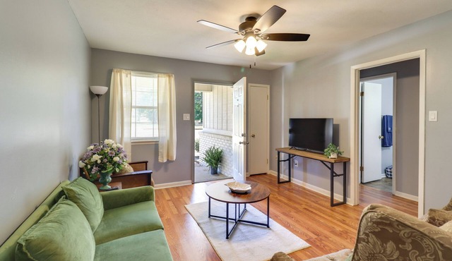Walk to Dining & Shops: Dtwn Brookhaven Home!