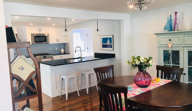 Walk to downtown Bristol, popular wedding venues and the harbor!