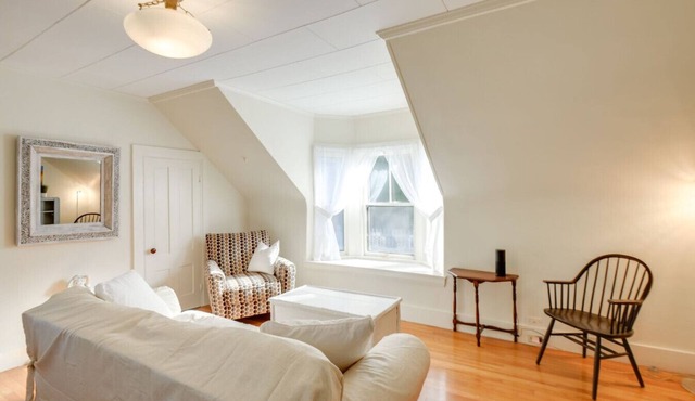 Walk to Downtown Saco from Cozy Coastal Apt