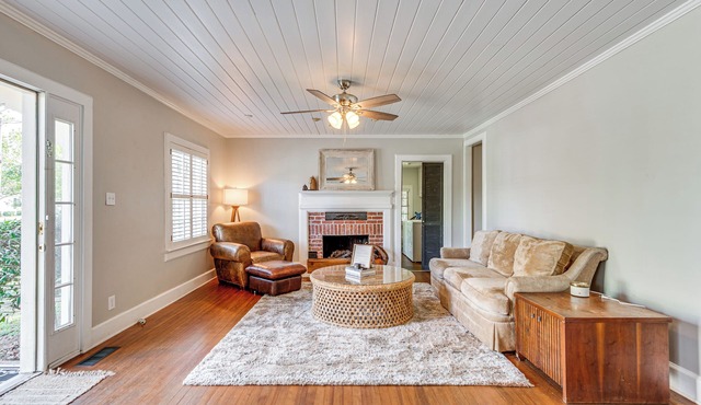 Walk to Dtwn Hahira: Inviting Home w/Pool & Yard!