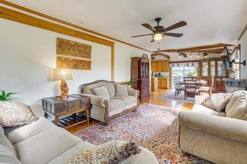 Walk to Dtwn Warsaw Family Home with Deck!