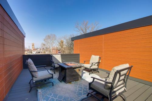 Walk to FedEx Forum! Luxe Townhome with Rooftop Deck