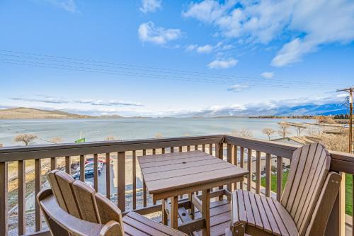 Walk to Flathead Lake Polson Home with Balcony
