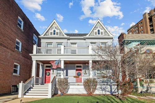 Walk to Forest Park Euclid Fire Pit Porch Swing