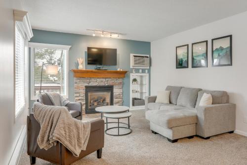 Walk to Golf Course! Clymer Summer Escape with Deck