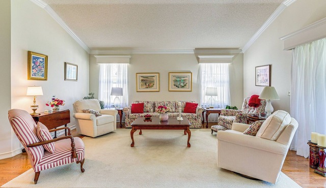 Walk to Golf & Pool: Pet-Friendly Villages Home