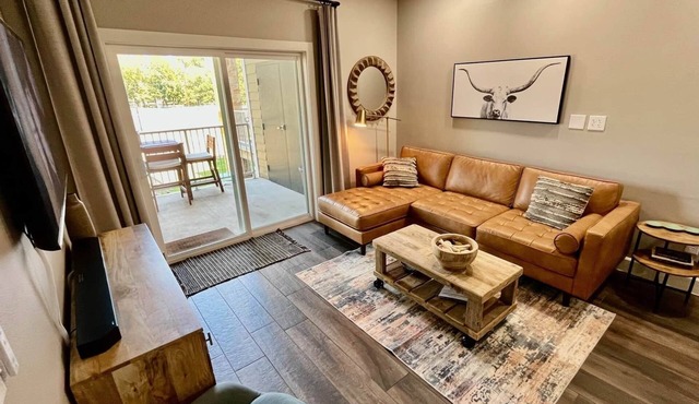 Walk to Gruene Hall! | Riverfront Condo 3 BDRM