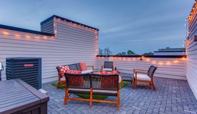 Walk to Gulch & 12 South | Rooftop Deck 3 Suites