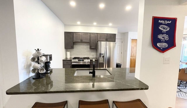 Walk to Highmark Stadium-Game Room-Front Deck -Big Lot