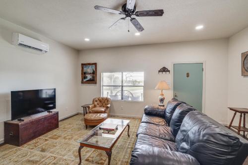 Walk to Historic Square: Jacksboro Home w/Yard