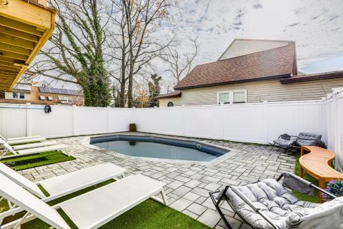 Walk to Keansburg Beach! Family Home with Pool