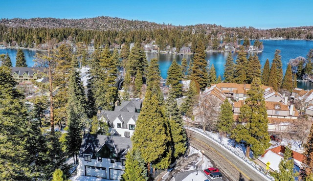 Walk to Lake Arrowhead Village! Home w/Lake Views