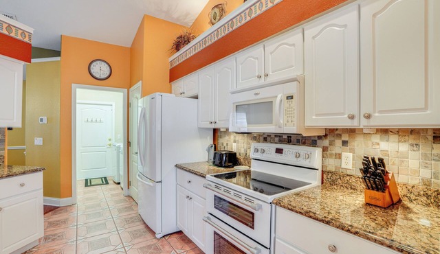 Walk to Lake Diamond Golf: Home w/Private Pool!